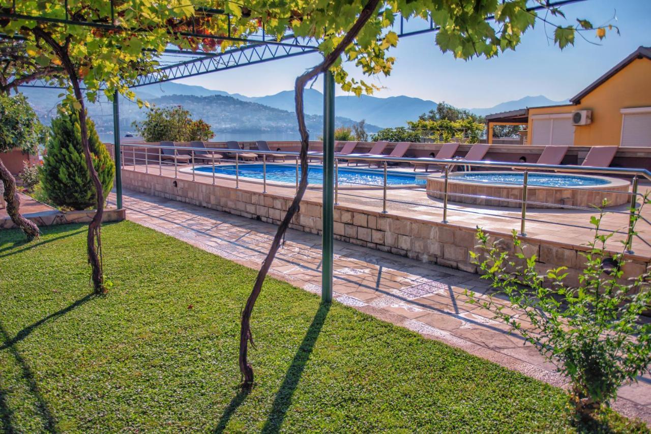 Apartments Obala - Katic Herceg Novi Eksteriør bilde