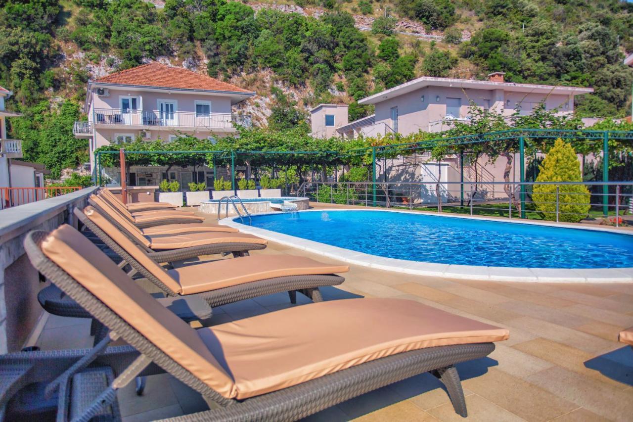 Apartments Obala - Katic Herceg Novi Eksteriør bilde