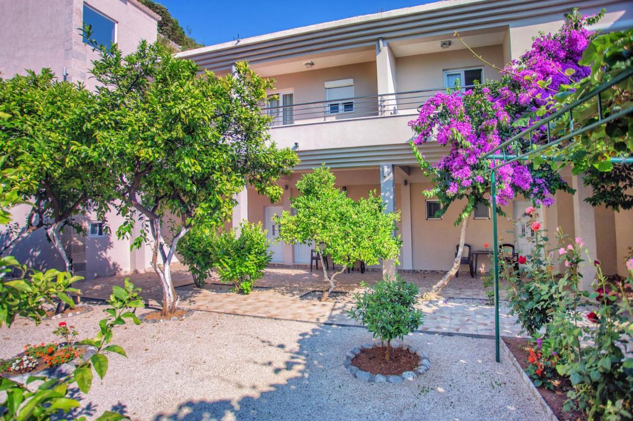 Apartments Obala - Katic Herceg Novi Eksteriør bilde
