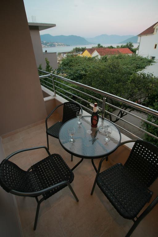 Apartments Obala - Katic Herceg Novi Rom bilde