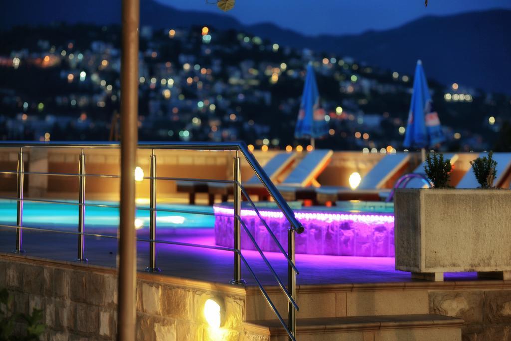 Apartments Obala - Katic Herceg Novi Eksteriør bilde