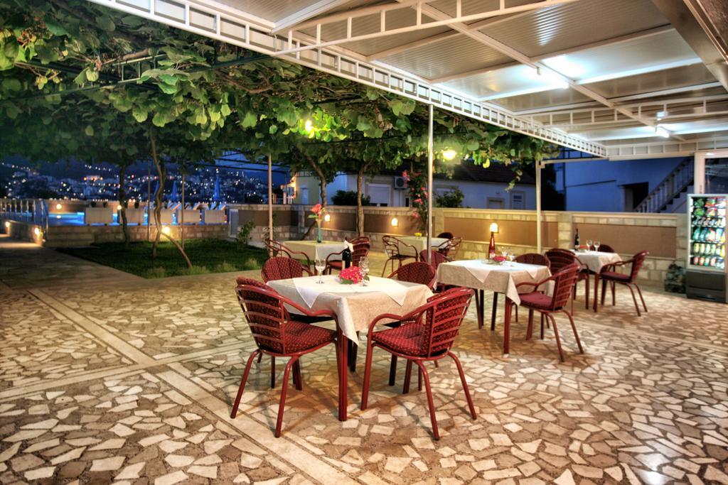 Apartments Obala - Katic Herceg Novi Eksteriør bilde